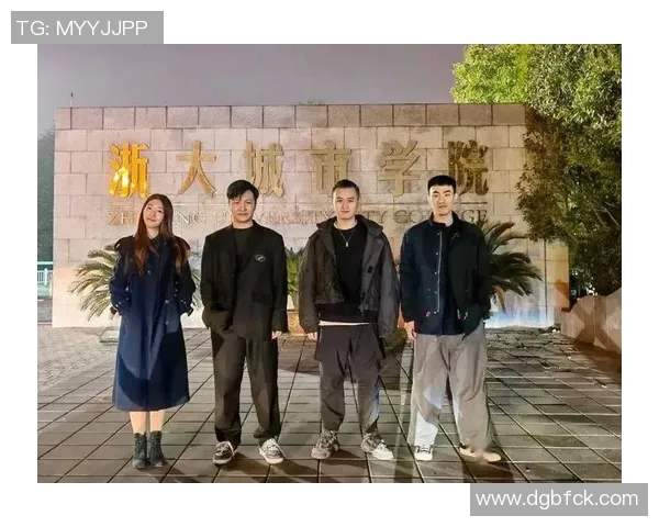 杭州攀岩队在世界滑板锦标赛中的奋进之路与辉煌成就揭秘